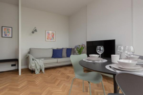 Warszawa Szwedzka Apartment by Renters